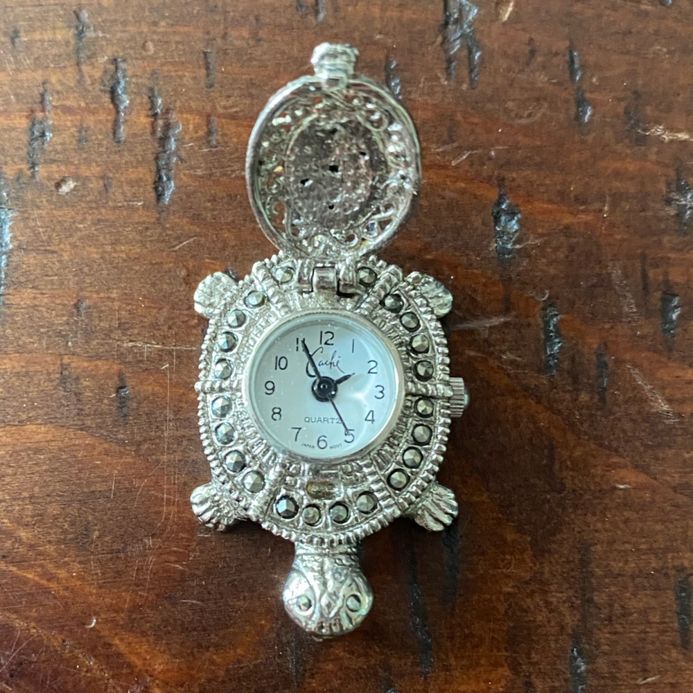 Vintage Cache Tortoise Turtle Watch Necklace Pend… - image 4